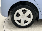 タイヤサイズは175/60R16!納車前の点検時にタイヤ交換させていただきます!スチールホイールに錆があります。