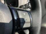運転中でも手を離さずに通話の操作ができる『ハンズフリースイッチ』機能があります!