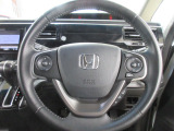 Honda車が初めての方にも扱いやすく分かりやすいインパネ周りと各種スイッチ類です。