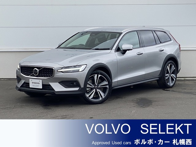 V60クロスカントリー アルティメット B5 AWD 4WD 