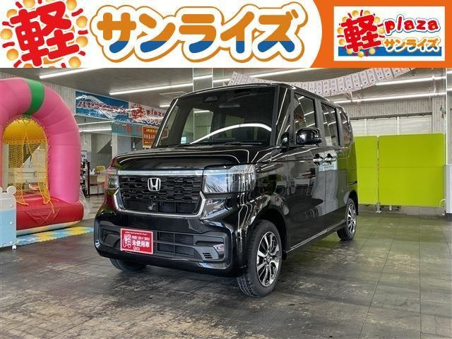 N-BOXカスタム  カスタム 660 4WD