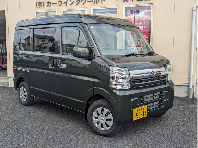 エブリイ  