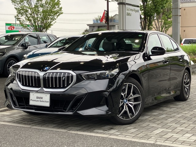 BMW i5 