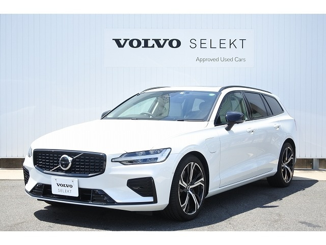 V60 リチャージ PHEV T6 AWD アルティメット 4WD 