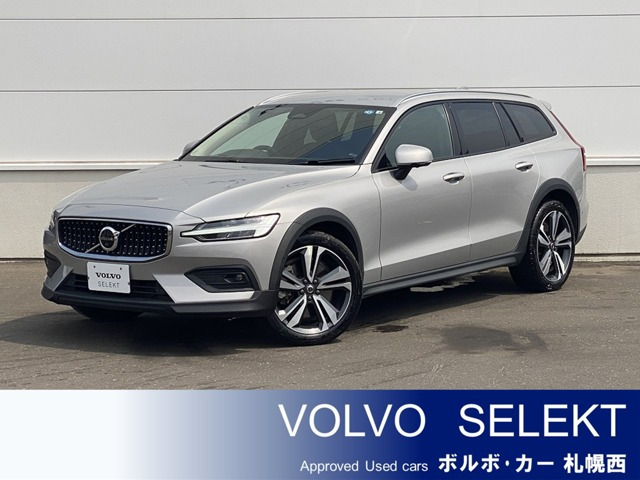 V60クロスカントリー アルティメット B5 AWD 4WD 