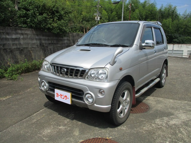 中古車 ダイハツ テリオスキッド CX 4WD 4WD の中古車詳細 (58,000km, シルバー, 徳島県, 30万円) |  中古車情報・中古車検索なら【車選びドットコム（車選び.com）】