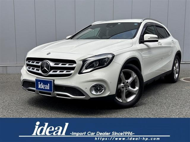 GLAクラス GLA220 4マチック 4WD 