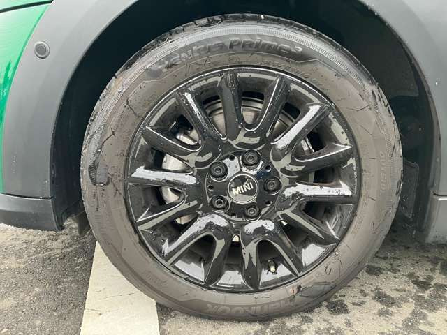 匿名送料込み BMW MINI ミニクーパー 純正 ホイール 195/55R16 BMW MINI ミニクーパー195/55R16 純正ホイール