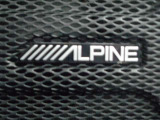 旅に欠かせないお気に入りの音楽を奏でるのは、ALPINEのオーディオシステム