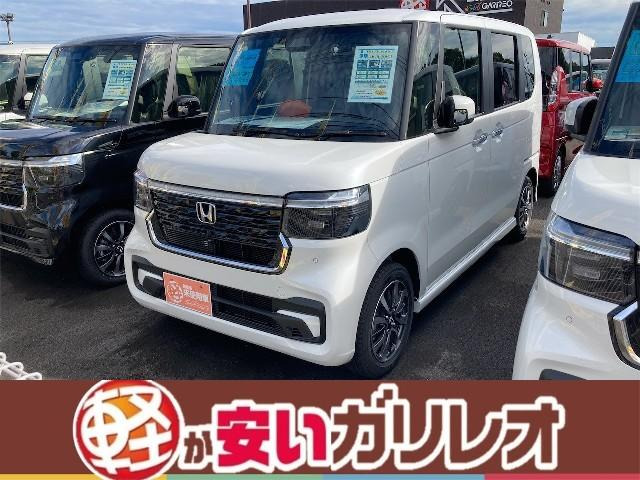 N-BOXカスタム ベースグレード 届出済未使用車