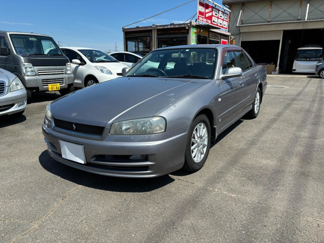 スカイライン 2.0 GT 