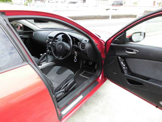 マツダ RX-8 タイプS 純正6速BOSEサウンドガレージ保管禁煙車 の