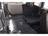 ゆとりある広々とした車内空間は、ドライブを始め買い物やレジャーなど、幅広く活躍します。一人でもみんなとでもお出かけを楽しみましょう!