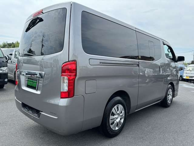 日産 NV350キャラバン 2.0 プレミアムGX ロング 車中泊・ナビ地