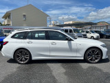 3シリーズツーリング M340i xドライブ 4WD 