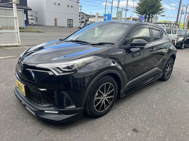 C-HR ハイブリッド 1.8 S LED パッケージ