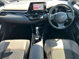 C-HR ハイブリッド 1.8 G ディスプレイオーディオ/障害物センサー