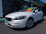 ボルボ V40 T3