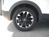 大人気のT-CROSS ACTIVE ピュアホワイト入荷しました!