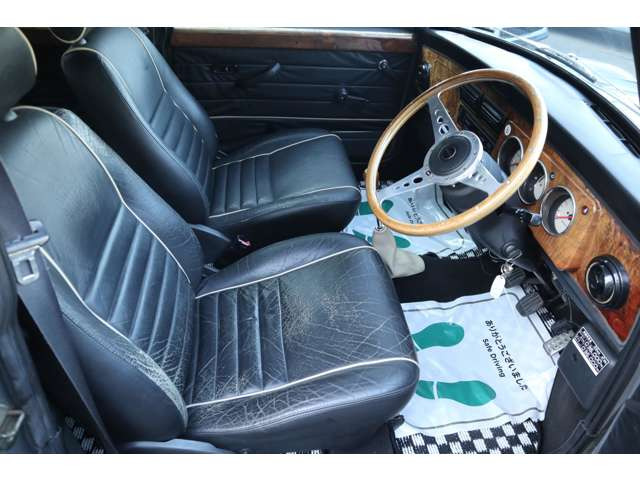 クーパー様 商談中 ローバー ミニ クーパー の中古車詳細 (160,000km, グレー