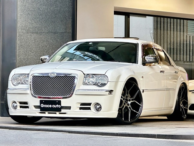 300C 5.7 HEMI Giovanna22AW Aftermarketマフラ- Dampers SRT8仕様