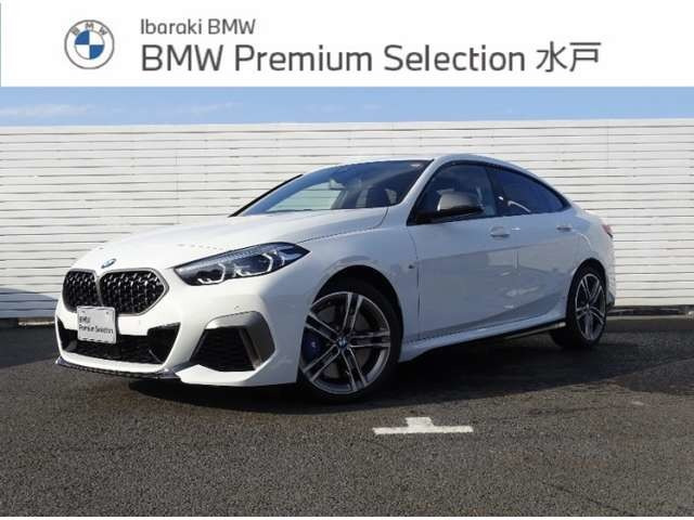 2シリーズグランクーペ M235i xドライブ 4WD 