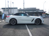 Z4 M40i 