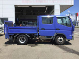 十文字店トラック・バス・重機センターは、スーパーモールラッキーのすぐ近く!ショッピングのついでに是非お立ち寄り下さい!トラック、バス、ホイールローダーなど展示中です!