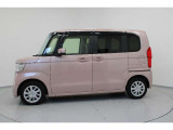 広々と車内空間で軽自動車ですが窮屈さを感じません。