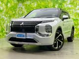 三菱 アウトランダー PHEV 2.4 P 4WD