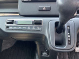 オートエアコンで機能性、すっきりとしたデザイン