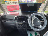 運転席・助手席の俯瞰視点です!乗った際のイメージが湧きます!