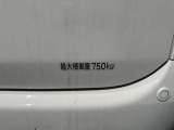 お客様に安心してお乗り頂けるように、ご納車前には車両の点検と消耗部品の交換をさせて頂きます.