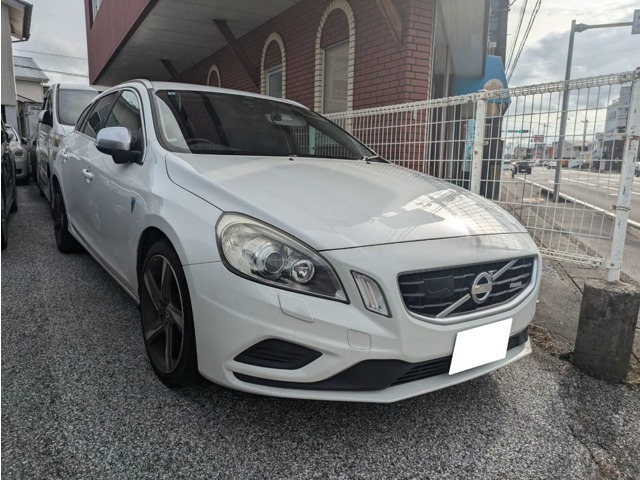 ボルボ V60 