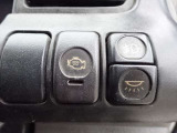 その他にも、板金塗装や自動車保険のご相談、各種メンテナンスなど車に関する事なら何でもお気軽にご相談ください!