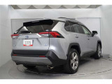 RAV4 2.5 ハイブリッド G E-Four 4WD 