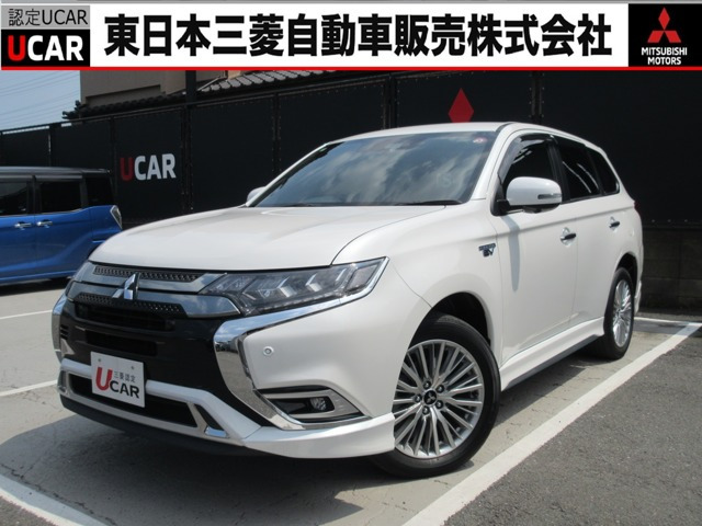 アウトランダーPHEV 2.4 G プレミアムパッケージ 4WD 