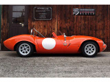 1960年代、GINETTAがブリティッシュ・ツーリングカー選手権にクリス・ミーク等をドライバーに擁し参戦していた頃のデザインとなります。