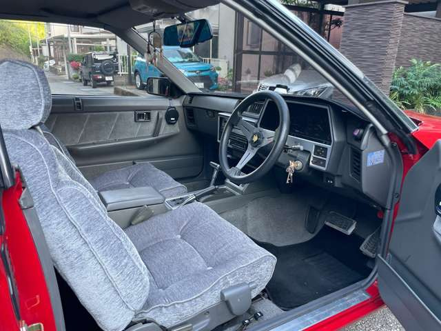 中古車 日産 スカイライン HR30 の中古車詳細 (81,000km, レッド, 福井県, 228万円) |  中古車情報・中古車検索なら【車選びドットコム（車選び.com）】