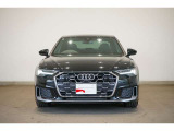 Audi A6 45 TFSI quattro S line/HDマトリクスLEDヘッドライト/アルミホイール5アームダイナミックデザイン8.5J x 19/プライバシーガラス