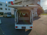 自社整備工場を完備しておりますので、整備・車検・修理などアフターサービスもお任せ下さい。お客様が充実したカーライフをおくれるよう全力でサポートいたします。