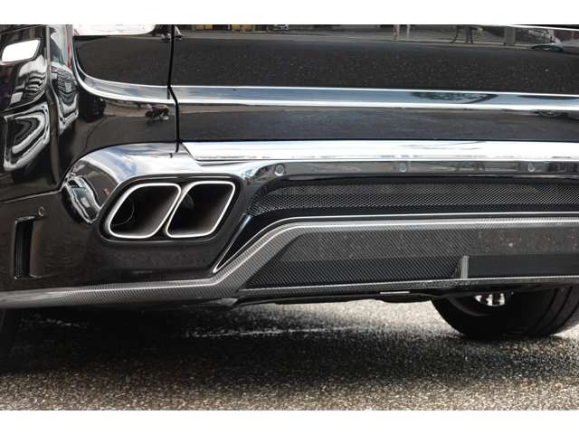 中古車 ロールスロイス カリナン 6.75 4WD MANSORYワイドボディー 