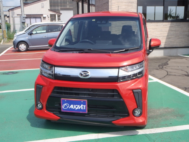 ムーヴカスタム  
