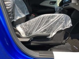 ☆展示場には乗用車からトラックまで、幅広く取り揃えて約50台の車両を展示しております☆