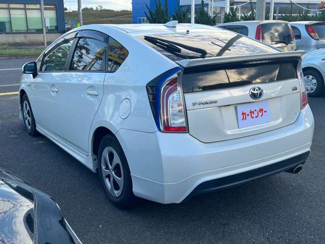 トヨタ プリウス 1.8 L の中古車詳細 (140,000km, ホワイト, 青森県