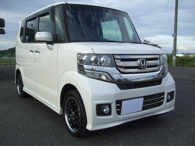 N-BOXカスタム G Lパッケージ 4WD 