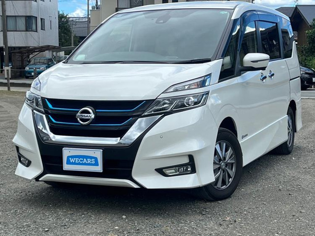 セレナ 1.2 e-POWER ハイウェイスター V 