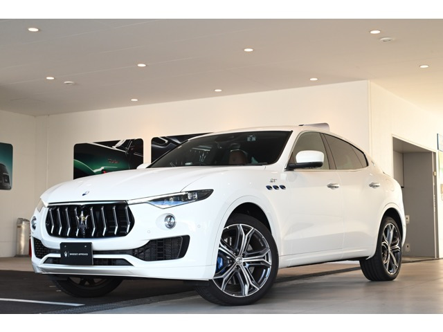 レヴァンテ  GT ハイブリッド 4WD