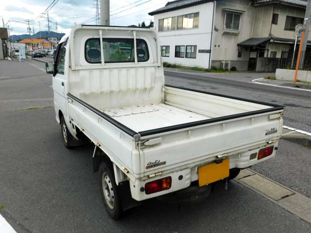 中古車 ダイハツ ハイゼットトラック スペシャル 3方開 4WD の中古車詳細 (82,000km, ホワイト, 長野県, 31万円) |  中古車情報・中古車検索なら【車選びドットコム（車選び.com）】