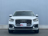 Q2 1.0 TFSI スポーツ 